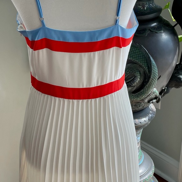 Beautiful Banana Republic Dress - Picture 4 of 6